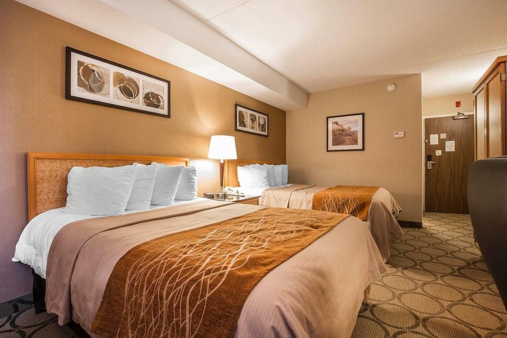 Comfort Inn Пикъринг Екстериор снимка