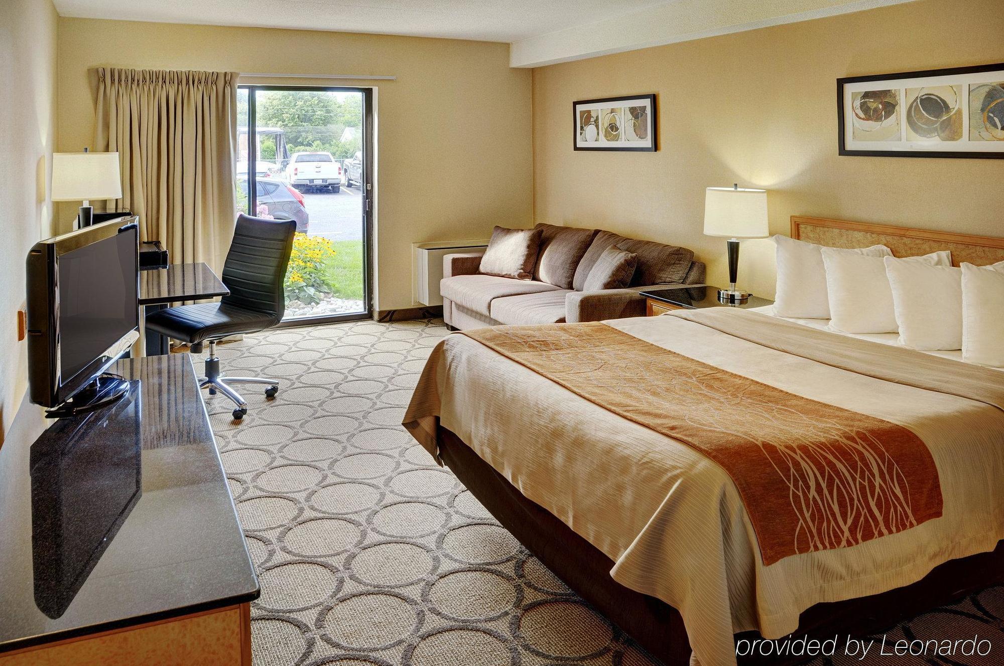 Comfort Inn Пикъринг Екстериор снимка