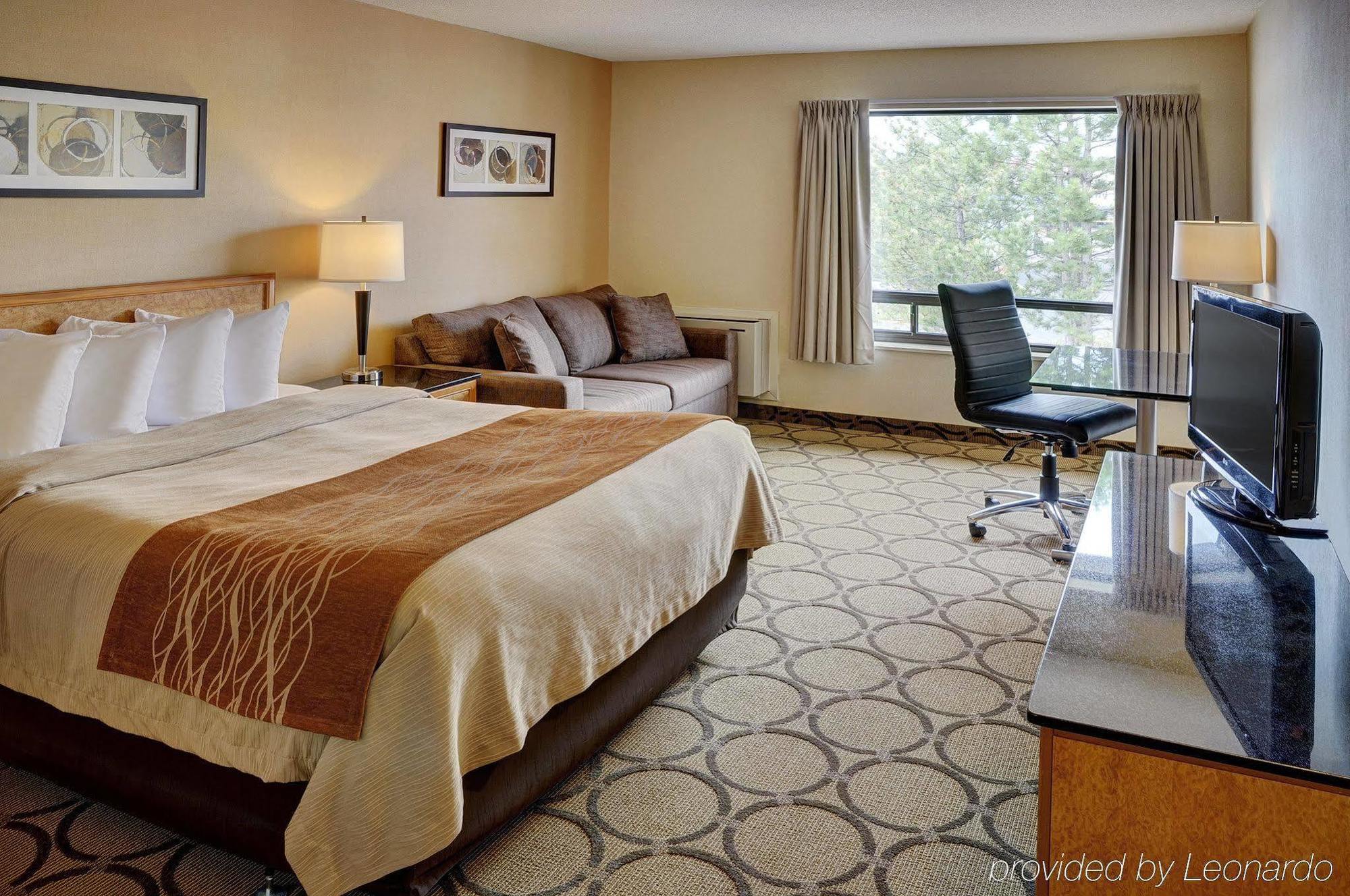 Comfort Inn Пикъринг Екстериор снимка