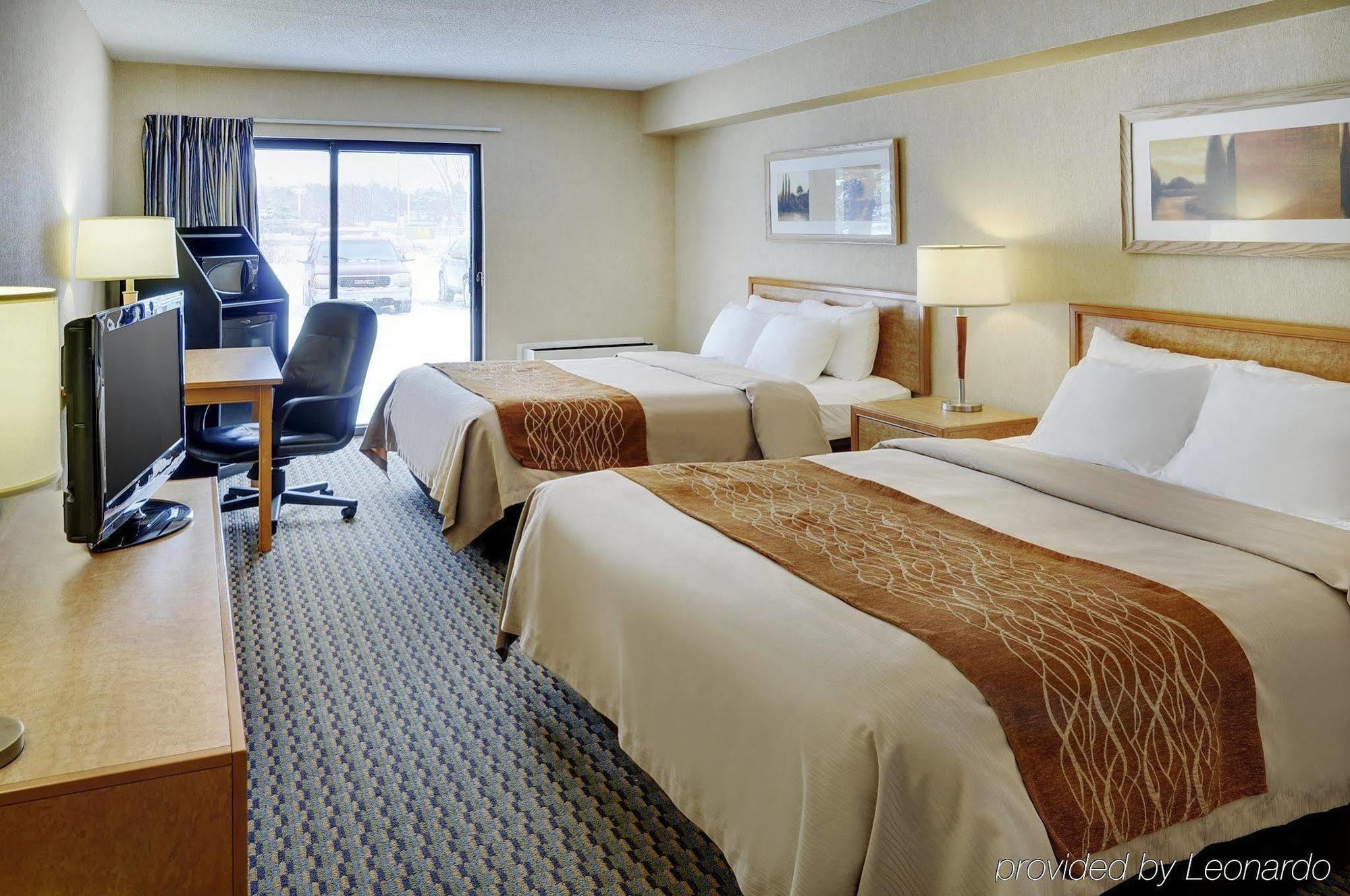 Comfort Inn Пикъринг Екстериор снимка