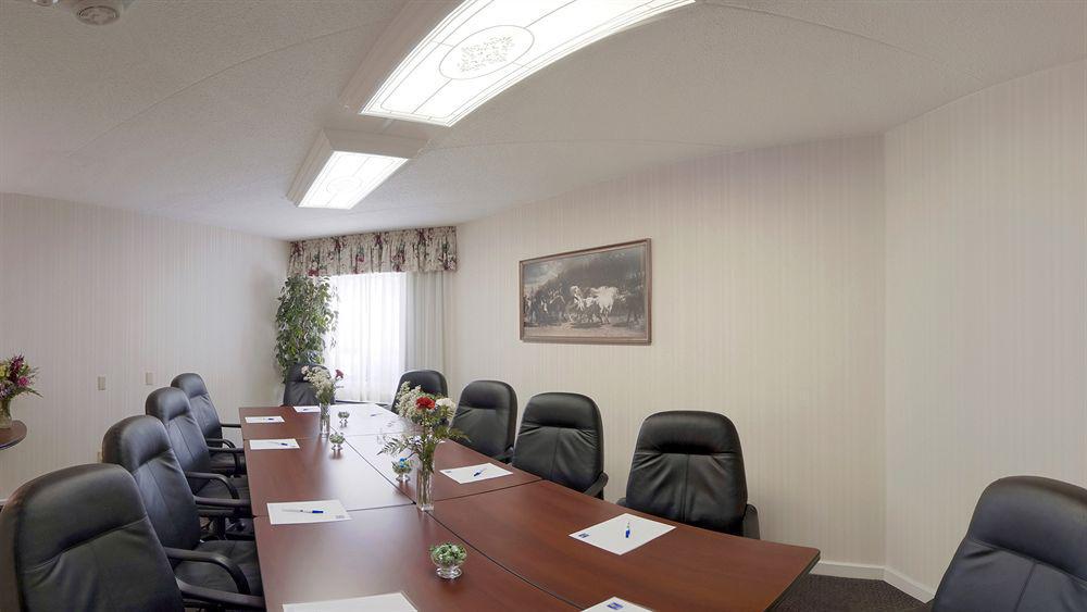 Comfort Inn Пикъринг Екстериор снимка